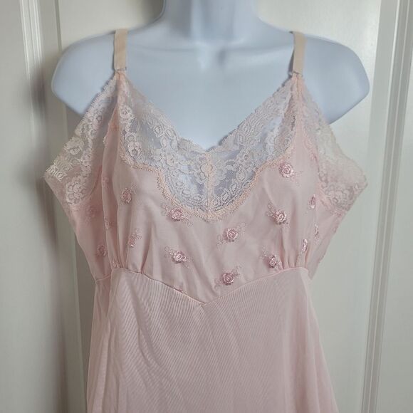 BEL-AIR Vintage Slip Dress - Picture 3 of 11